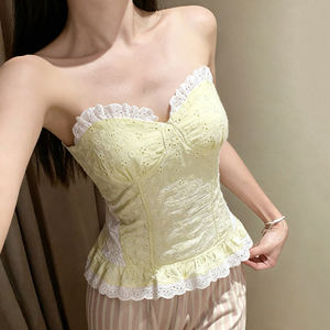 Top de Verano para Vacaciones en la Playa, Color Amarillo Mantequilla, Jacquard con Contraste, Sin Tirantes, Ajustado, con Volantes, Estilo Camisola - Product Image 5