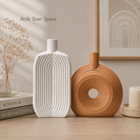 Vases en céramique et porcelaine de style nordique, abstrait, esthétique, décoration de chambre, accessoires de décoration de bureau, vase de table