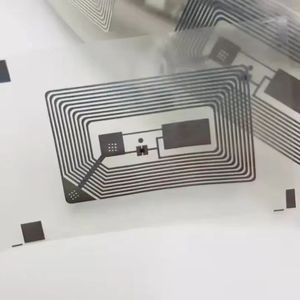 Manufacturer Direct Sales: UHF RFID Stickers (860–960 MHz) for Apparel Retail Inventory Tracking—Remote Passive RFID Tags - Product Image 5