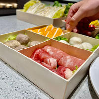 Boîtes à sushi en bois biodégradables jetables écologiques pour l'emballage des sushis et l'utilisation comme boîte à lunch