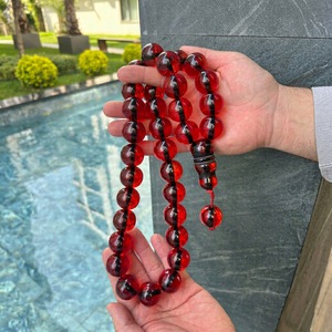 Figurine d'ange ronde en résine rouge, écologique, peinte à la main, artisanat bouddhiste religieux, bijoux faits à la main - Product Image 1