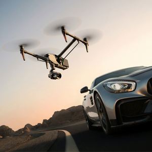 Kit de Dron Cinematográfico Inspire 3 Basic Combo con Cámara Integrada y Sistema de Vuelo Avanzado para Videografía Profesional - Product Image 2