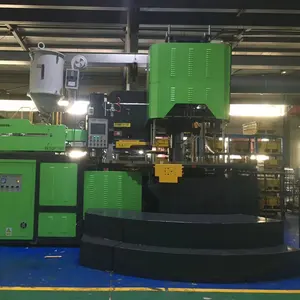 Full-automatic single color foot pad injection molding machine