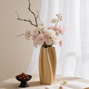 Elegante Florero de Cerámica Crema, Pieza de Arte de Estilo Francés para Sala de Estar, Sala de Exposiciones, Mesa, Hotel - Product Image 3