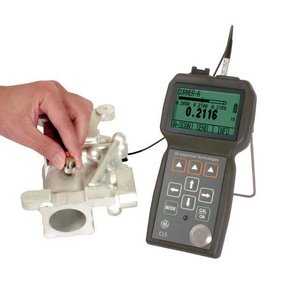 Jauge d'épaisseur ultrasonique Ge Inspection Technologies Cl5, haute précision, portable, pour usage industriel - Product Image 4