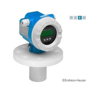 เครื่องวัดระดับอัลตราโซนิก Endress+Hauser Prosonic FMU42 แบบติดตั้งในพื้นที่สุขอนามัย ได้รับการรับรองมาตรฐาน 3A พร้อมระบบชดเชยอุณหภูมิ - Product Image 1