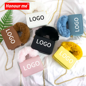 Nuovo sacchetto della <span class=keywords><strong>pelliccia</strong></span> di Modo di Lusso della <span class=keywords><strong>pelliccia</strong></span> del faux Delle Donne Della Borsa DELL'UNITÀ di ELABORAZIONE Rotonda Square Shoulder <span class=keywords><strong>bag</strong></span> Crossbody Borse <span class=keywords><strong>Bag</strong></span> <span class=keywords><strong>con</strong></span> <span class=keywords><strong>pelliccia</strong></span> - Product Image 1