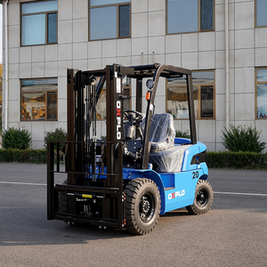 מלגזה דיזל חזקה <span class=keywords><strong>2</strong></span> טון, הרמה 3000 מ\\\"מ, תורן הרמה דו-שלבי חופשי, יציבות גבוהה עבור יישומי טיפול במשטחים כבדים - Product Image 1