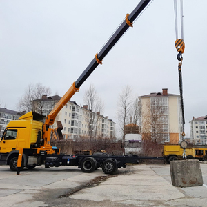 छूट 8 टन टेलीस्कोपिक बूम ट्रक 5 हाइड्रोलिक सेक्शन बोम्स क्रेन केबिन वर्ग 8 s5 - Product Image 3