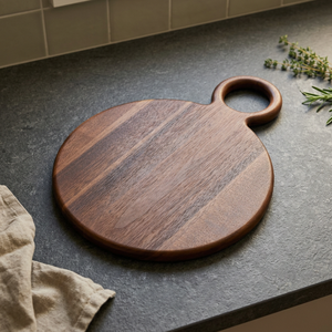 Planche à découper de cuisine BS INTERNATIONAL, couleur foncée, en bois durable, rectangulaire, passe au lave-vaisselle, épaisseur 2,0 cm, durable, réutilisable - Product Image 1