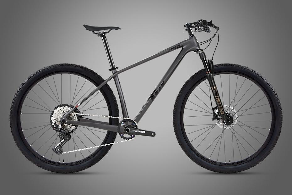 สีเทาเข้ม