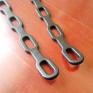 สายรัดยางซิลิโคน EPDM สีดำแบบขึ้นรูปตามสั่ง พร้อมรู - Product Image 4