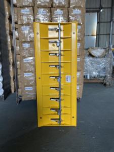 مانع سرعة الطريق الأسود المعدني المعتمد من الاتحاد الأوروبي CE، مسامير مخصصة للطريق أحادية الاتجاه ومكونة من إطار أحمر قاتل، مسامير مخصصة للطريق - Product Image 4