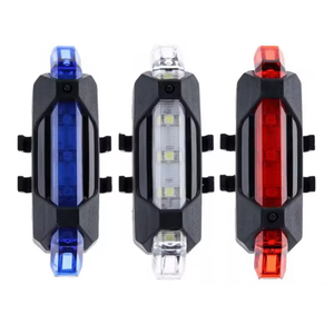 Prix usine Rechargeable Sécurité Vélo Arrière Remorque Feu Arrière Vélo Roue Valve Cap Led Clignotant Vélo Clignotant Pneu Lumière - Product Image 1