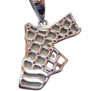 Ожерелье из нержавеющей стали Pvd 18k с изображением красных камней Иордании - Product Image 1