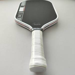 Pala de Pickleball Ben Johns Pro IV 16.5'' T700 Gen4 con Núcleo de Propulsión Gen <span class=keywords><strong>4</strong></span> de Fibra de Carbono para Entrenamiento y Entretenimiento - Product Image 4