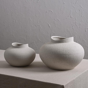 Vase de table en céramique rustique texturée, pot antique blanc, art déco, fait à la main, écologique, pot de fleurs pour mariage - Product Image 5