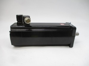 Moteur AC Lexium SH3 SH31003P02F2000 8Nm 480V Triphasé pour Automatisation Industrielle - Product Image 3