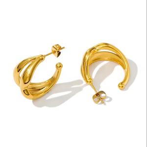 Pendientes de Acero Inoxidable Personalizados, Chapados en Oro de 18K, con Forma de Doble C, Clásicos, Vintage, de Moda, para Mujer, de Alta Calidad - Product Image 2