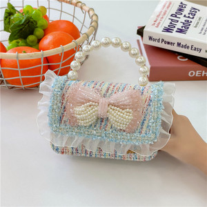Bolsa <span class=keywords><strong>de</strong></span> Peluche Kawaii Sanrios MM, Bolsa Cruzada <span class=keywords><strong>de</strong></span> Anime con Diseño <span class=keywords><strong>de</strong></span> <span class=keywords><strong>Hello</strong></span> <span class=keywords><strong>Kitty</strong></span> y Kuromi, Linda Bolsa <span class=keywords><strong>de</strong></span> Mano con Decoración <span class=keywords><strong>de</strong></span> Perlas y Relleno <span class=keywords><strong>de</strong></span> Cinnamoroll - Product Image 3