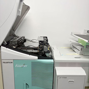Minilab Fotográfico Láser Frontier Fuji 7700 de Segunda Mano, Original, No Reacondicionado - Product Image 3