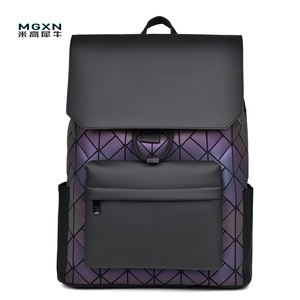 <span class=keywords><strong>Zaino</strong></span> da <span class=keywords><strong>Uomo</strong></span> Fashion a Rete di Diamanti Grande Capacità Impermeabile in Pelle PU <span class=keywords><strong>Zaino</strong></span> Porta PC per Computer Business Casual Quotidiano - Product Image 6