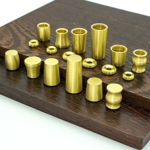 Almohadillas de latón para patas de muebles, antideslizantes, estilo A B C D E F, base de cobre sólido, diseño moderno y sencillo - Product Image 1