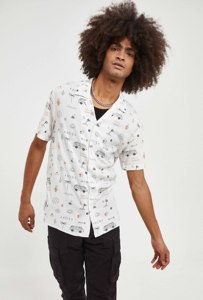 Empire waist Men's White Hippie Regular fit Camisa hawaiana suave - Product Image 4