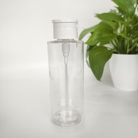 Bouteilles en PET transparentes de 380 ml à pression personnalisées en gros pour l'emballage de produits cosmétiques de soin de la peau et de bain
