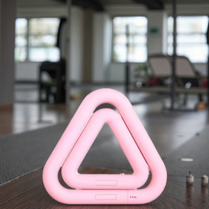 Logo personnalisé Antidérapant <span class=keywords><strong>Triangle</strong></span> Silicone Poids Haltère pour Corps Pilates Yoga Fitness - Product Image 1