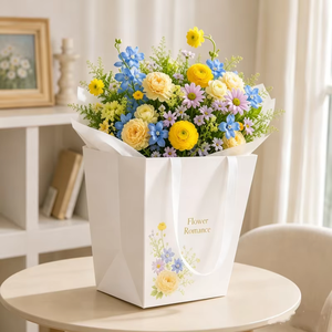 Sacchetto di Carta Ecologico Personalizzato con Logo per Confezioni Floreali, Impermeabile, per Bouquet e Regali - Product Image 4