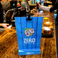 Publicité promotionnelle porte-menus en bois avec clip en métal