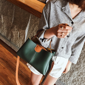 Nouveau Sac Fourre-tout Femme en Cuir PU Grande Taille Style Rétro, Sacs à Main Couleurs Contrastées, Sac Bandoulière Rétro pour Femme Idéal pour l'<span class=keywords><strong>Été</strong></span> et les Trajets Quotidien - Product Image 2