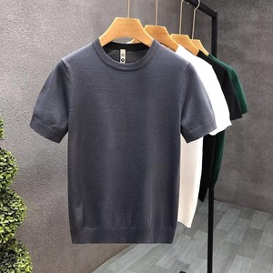 เสื้อยืดแขนสั้นถักสำหรับผู้ชายในฤดูร้อน เสื้อไหมน้ำแข็งบางเบา แขนสั้น สีขาว สำหรับใส่เป็นเสื้อตัวในหรือเสื้อตัวเดียว - Product Image 2