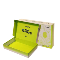 Boîte d'expédition en carton ondulé personnalisée avec pelliculage mat, matériaux recyclés pour chaussures et cosmétiques, design gaufré pour chaussures