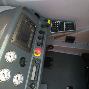 Grúa Todoterreno Versátil XCT90-BRI, Grúa Móvil de 90 Toneladas para Diversas Aplicaciones, Desde Construcción Hasta Proyectos Energéticos - Product Image 2