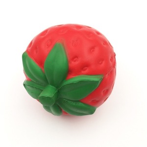Best-seller transfrontalier : Jouet anti-stress réaliste en caoutchouc souple en forme de grande fraise à récupération lente, taille extra-large - Product Image 5