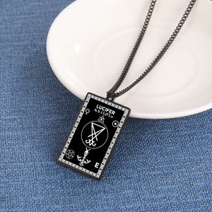 Collana Rettangolare in Acciaio Inossidabile, Simbolo Occulto del Lucifero, Amuleto Luciferoiano, Talismano della Magia che Simboleggia Conoscenza e Libertà - Product Image 2