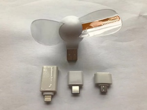 New Arrival tốt nhất món quà sinh nhật biểu tượng tùy chỉnh <span class=keywords><strong>USB</strong></span> LED tin nhắn điện thoại <span class=keywords><strong>USB</strong></span> <span class=keywords><strong>Mini</strong></span> <span class=keywords><strong>Fan</strong></span> cho <span class=keywords><strong>Iphone</strong></span> <span class=keywords><strong>Android</strong></span> điện thoại - Product Image 6