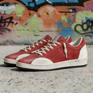 Sneakers de luxe de créateur à semelle dorée Super Goose, blanches scintillantes, Ball Star, en cuir, tendance, magnifiques, classiques du printemps, avec un supplément de brillance - Product Image 4