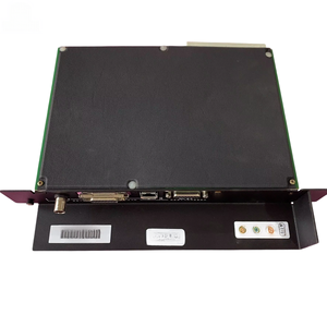 Module de contrôleur logique programmable (PLC) neuf d'origine IC697CMM742-LL TYPE 2 - Product Image 1
