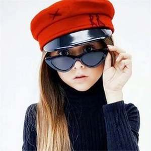 Gafas de Sol de Moda 2022 para Niñas, Color Caramelo, Montura Pequeña, Estilo Ojo de Gato - Product Image 1