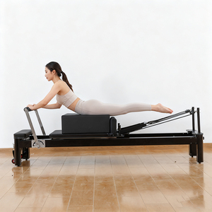Machine <span class=keywords><strong>de</strong></span> Pilates Reformer Professionnelle en Aluminium <span class=keywords><strong>de</strong></span> Haute Qualité, 6 ressorts, barre <span class=keywords><strong>de</strong></span> poussée à 7 positions, durable et écologique - Product Image 6
