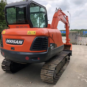 Mini-excavatrice DOOSAN DX60 TON 6 DX 80 75 55 d'occasion en bon état, d'origine coréenne, à vendre à bas prix - Product Image 6