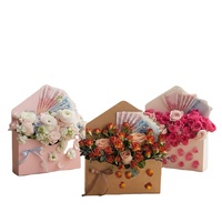 Boîte à fleurs personnalisée avec poignée, boîte cadeau florale portable pour l'emballage de bouquets de mariage