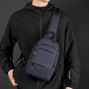 Bolsa de Hombro Casual de Doble Cara con Logotipo Personalizado al por Mayor para Hombre, Gran Capacidad, Impermeable, de Nailon Oxford Vintage con Cremallera - Product Image 6