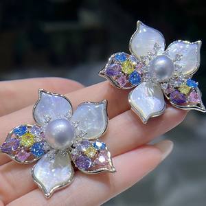 Broches de Moda Blancos Australianos, Joyería de Pecho con Perlas Naturales Inspiradas en el Agua de Mar, Nueva Flor de Pétalo para el Pecho, Venta al por Mayor y al Detal - Product Image 2