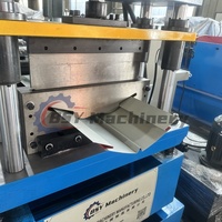 Équipement de production de panneaux de toiture en acier à changement rapide de couleur personnalisé, machine de formage de rouleaux de toiture en métal galvanisé