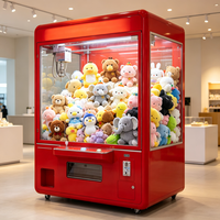 Vente en gros de jouets en peluche aux motifs variés, animaux en peluche doux pour machines à pinces, prix d'arcade, mini peluches, cadeaux d'anniversaire pour enfants