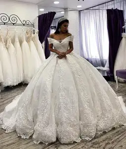 Lace Ball Gown Weddings Dresses Applique Off The Shoulder Chapel Wedding Dress Sequins Beaded Plus Size Bridal Gowns